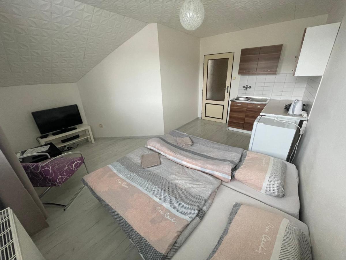 Jeseník Penzion Ad0Lfovice المظهر الخارجي الصورة