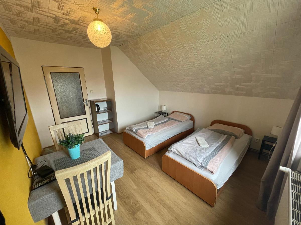 Jeseník Penzion Ad0Lfovice المظهر الخارجي الصورة